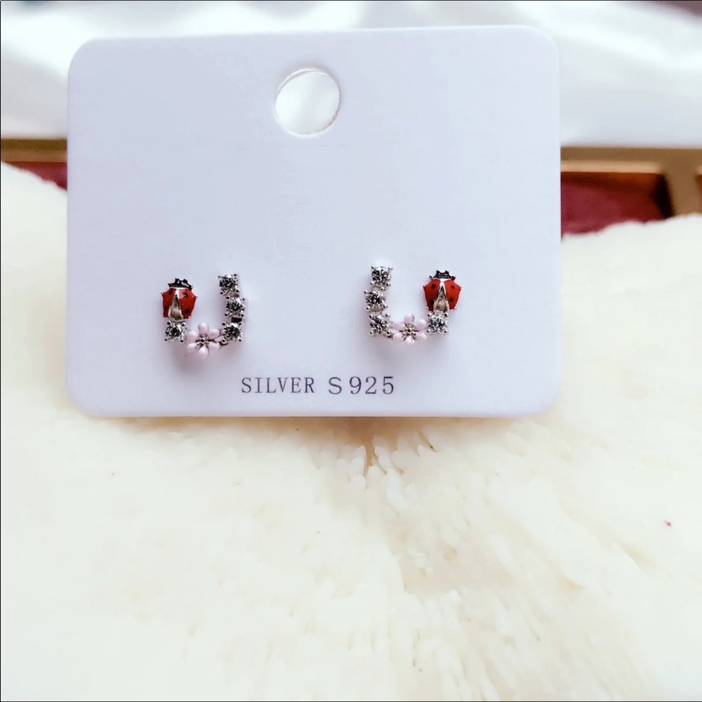 Sterling Silver ladybug& flower stud earrings - Picture 3 of 3